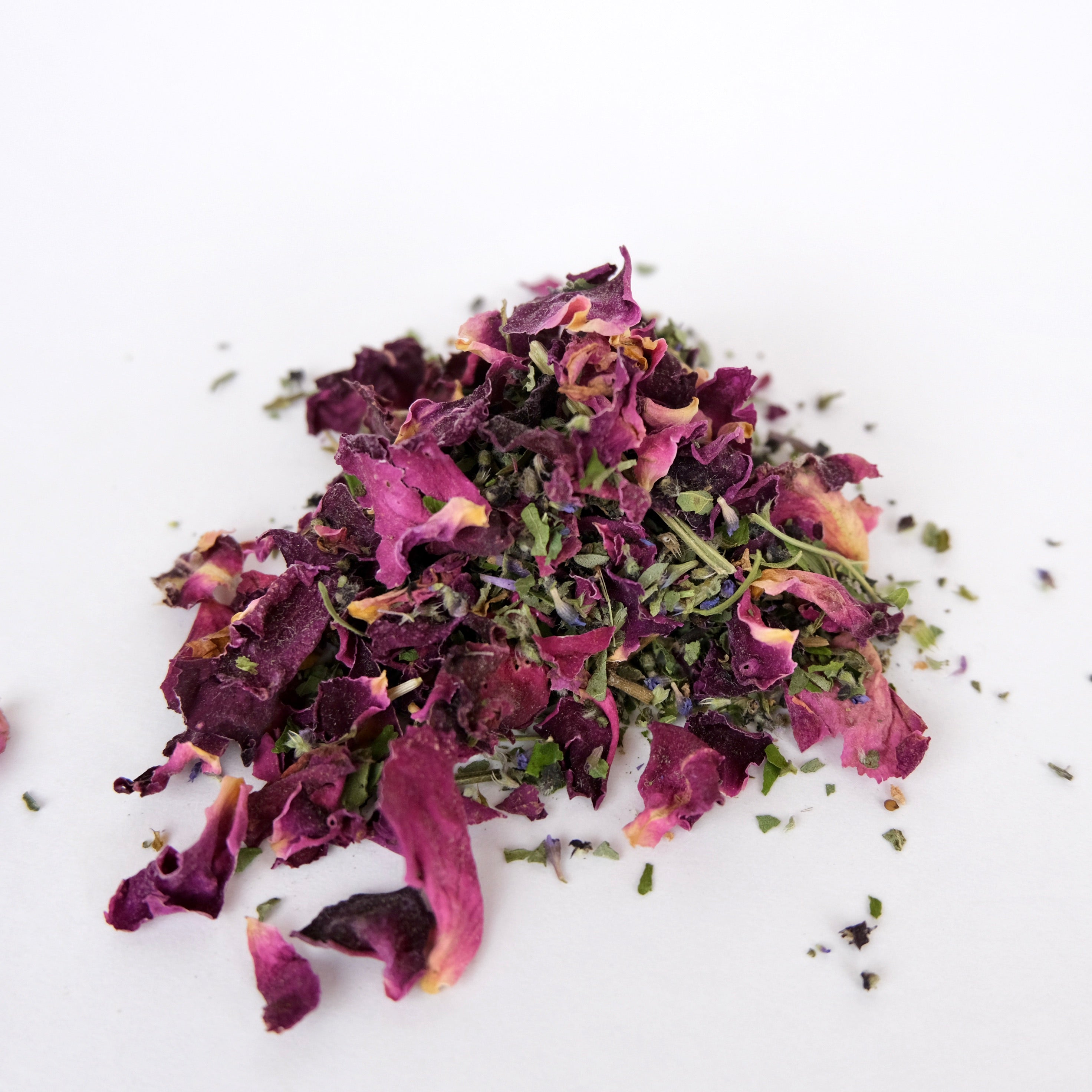 THE IMMACULATE HEART OF MARY // ROSE + HOLY BASIL