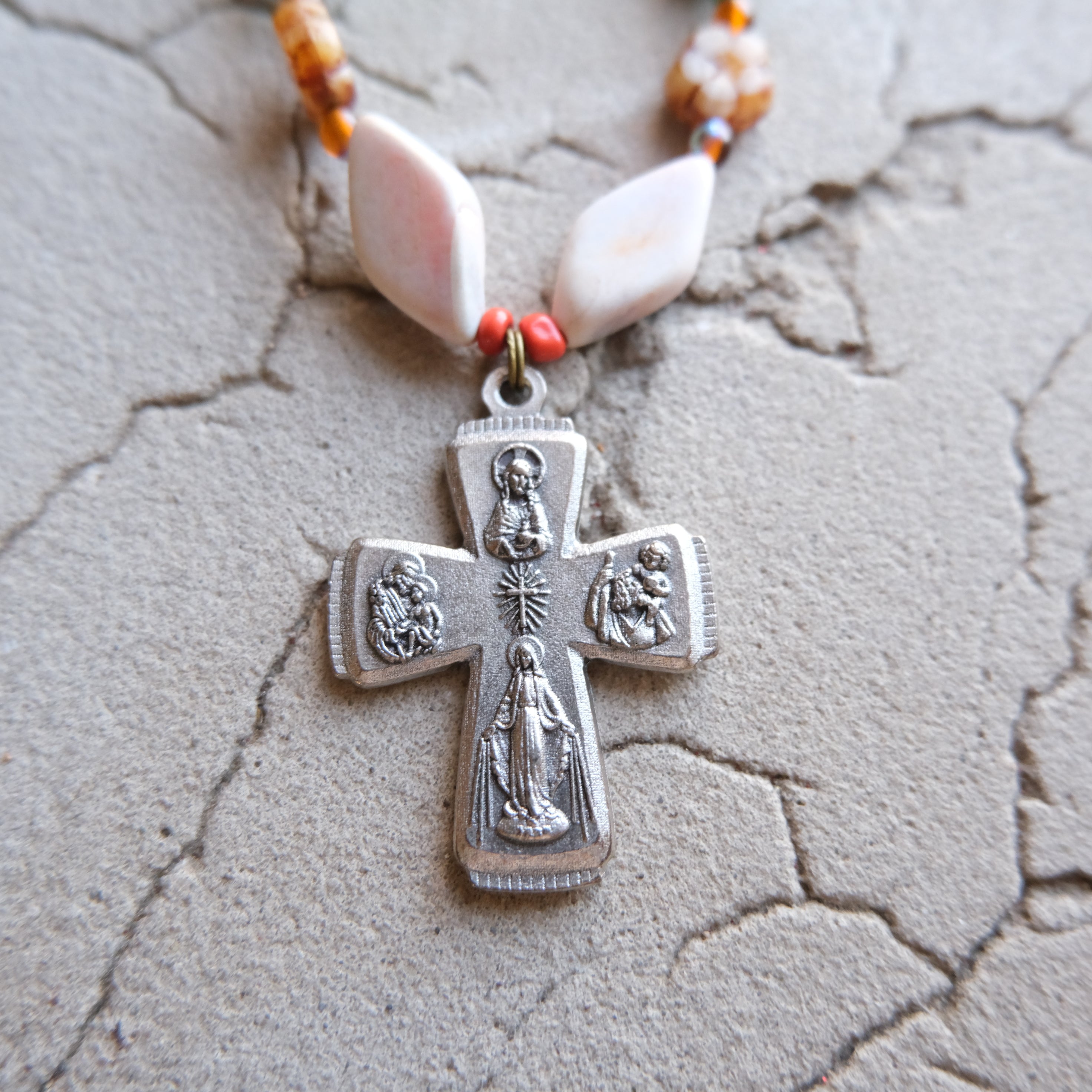 SANTA FE NECKLACE