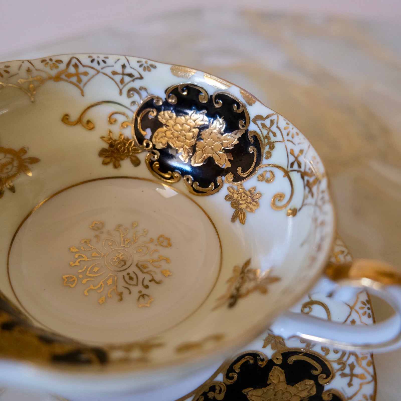 Footed teacup best sale