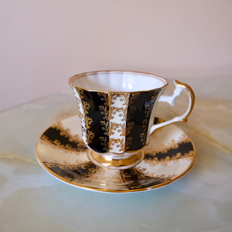 Elizabethan Bone China Tea Cup and Saucer