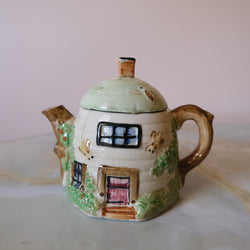 Vintage Ceramic Cottagecore Teapot from Japan